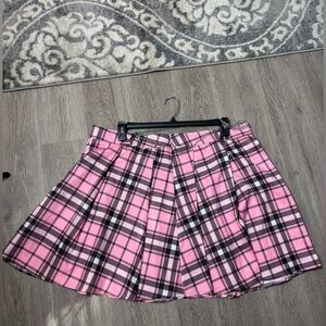 SHEIN Curve Pink Plaid Pleated Skirt – Size 3XL